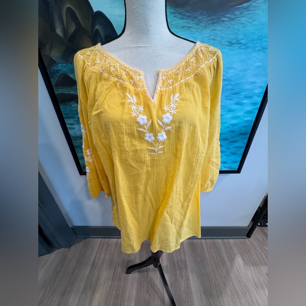 Talbots Yellow Embroidered 3/4 Sleeve Tunic